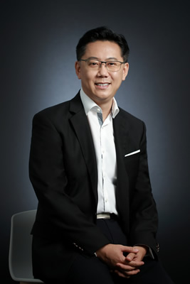 Mr. Angus Lee Assumes Office as New Chief Executive Officer of Octopus